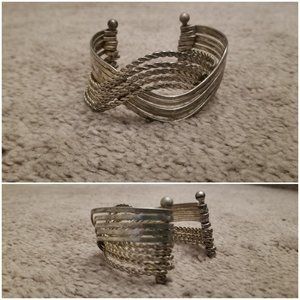 2FOR$25 - Metal cuff bracelet